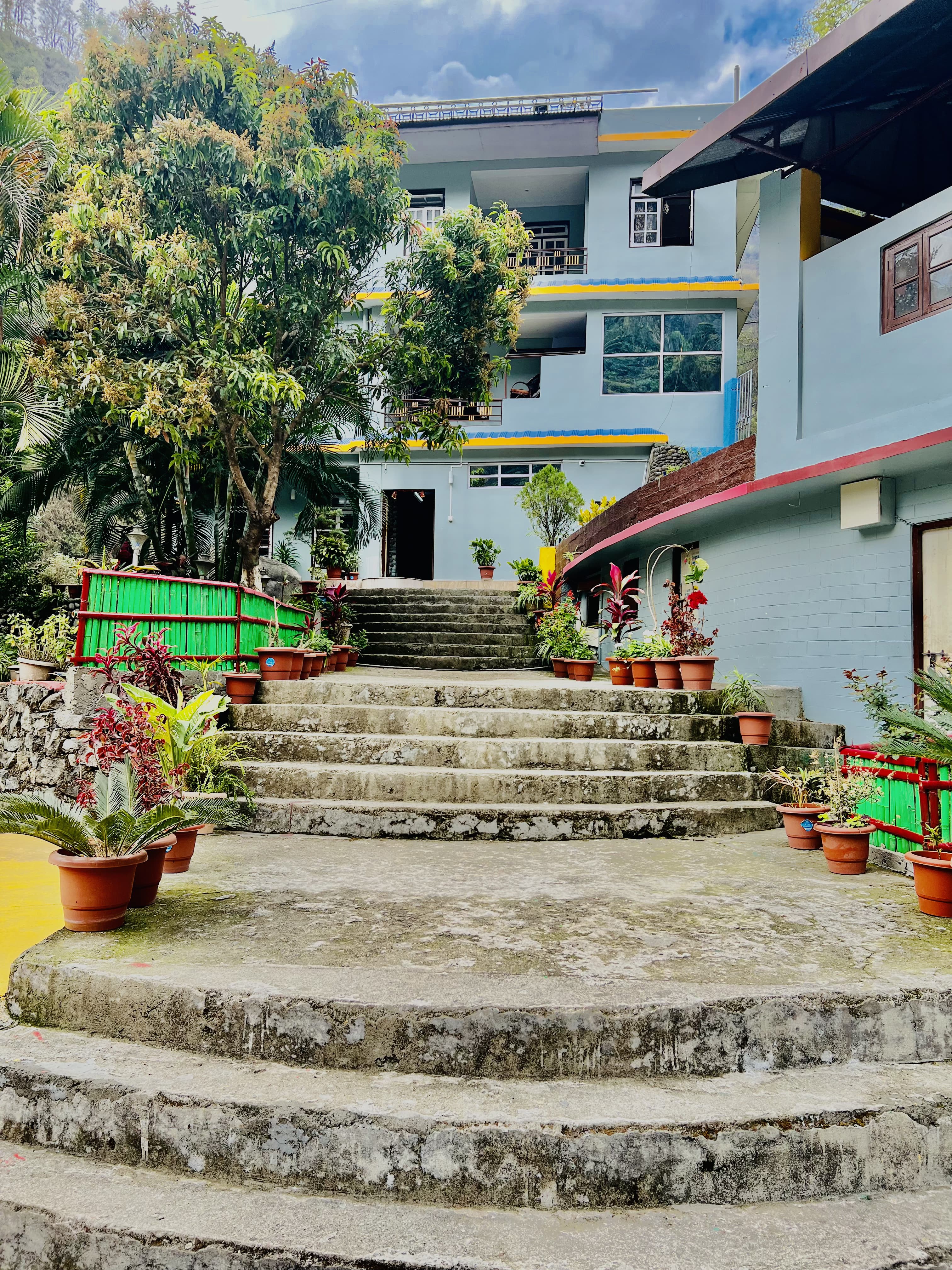 Experience Nature Surrounded by lush forests, crystal-clear rivers, and breathtaking mountains, our eco village is the perfect place to reconnect with nature. Enjoy guided nature walks, wildlife watching, and immerse yourself in the untouched beauty of the landscape. Breathe in fresh air, stargaze at night, and listen to the sounds of the forest as you unwind and rejuvenate.